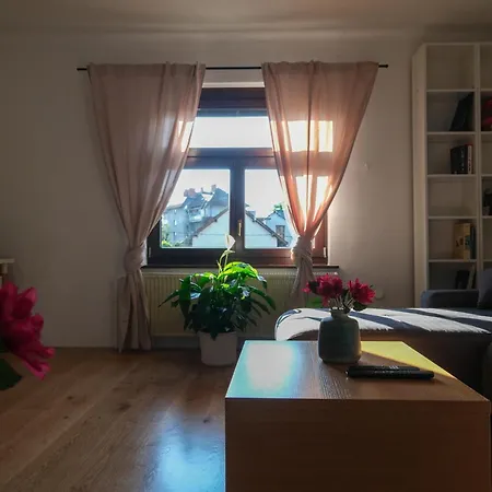 Apartamento Hisa Breza - *